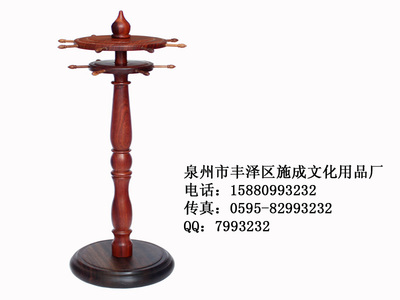 品味文房雅趣 施成文化紅木塔形筆掛，傳統工藝與現代個性的融合